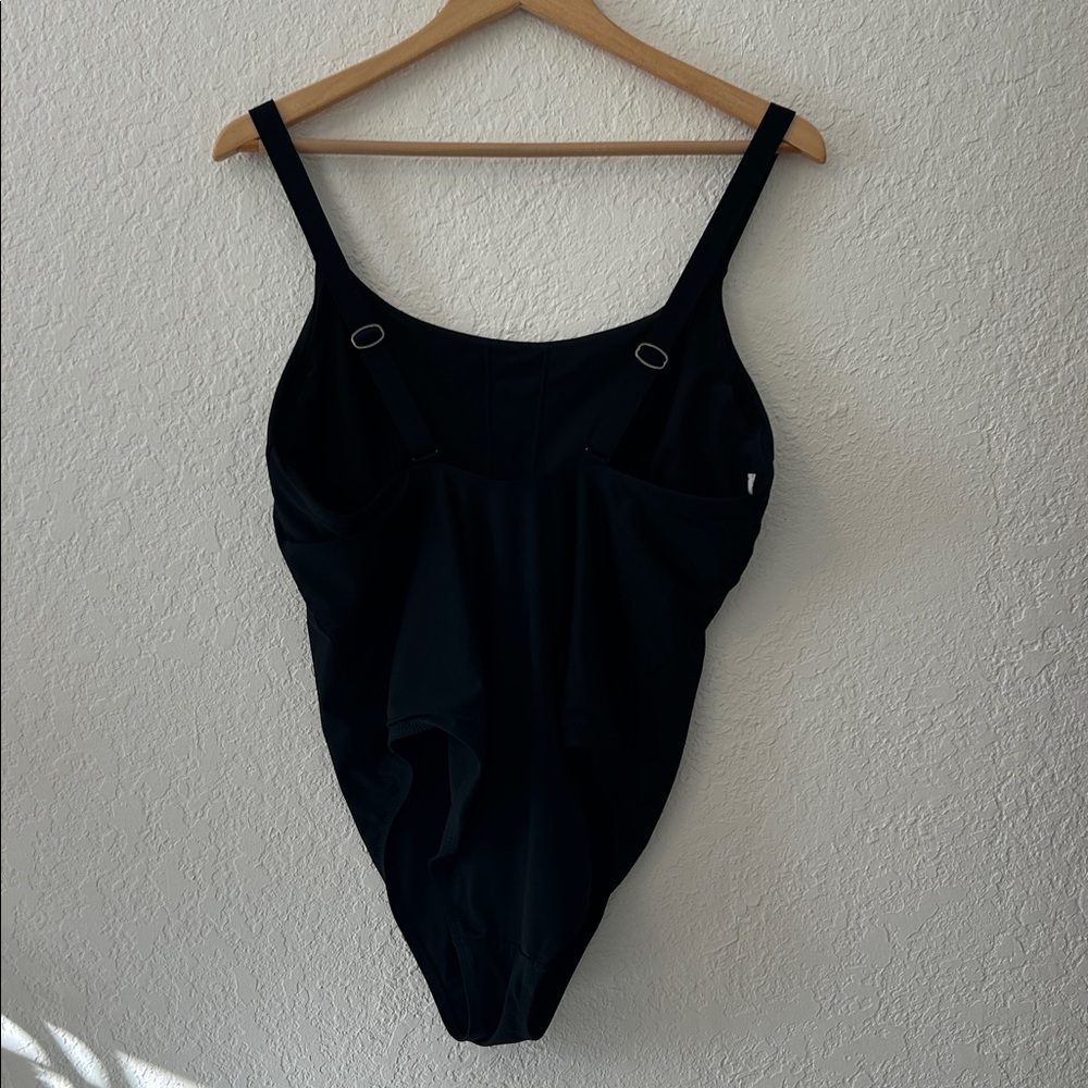 Athleta Black One Piece bathing suit Large - Picture 3 of 9